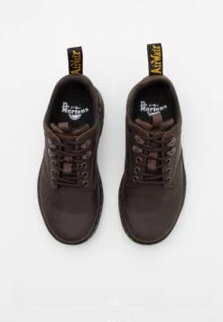Dr. Martens Reeder Unisex - Chaussures À Lacets - Dark Brown 11 Dr. Martens Reeder Unisex - Chaussures À Lacets - Dark Brown -Dr. Martens Soldes Boutique 12cec713b92f4cf4a6128397fe01a93d