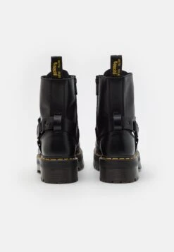 Dr. Martens Jadon Harness Unisex - Bottines À Lacets - Black Paris 10 Dr. Martens Jadon Harness Unisex - Bottines À Lacets - Black Paris -Dr. Martens Soldes Boutique 22c3c92fe6504c72aea36fcaaf33d6ad