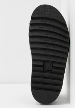 Dr. Martens Blaire - Sandales À Plateforme - Black -Dr. Martens Soldes Boutique 417760790647446cb8ce4ab8791a06e3