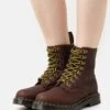Dr. Martens 1460 Pascal - Bottes De Neige - Dark Brown -Dr. Martens Soldes Boutique 492c6c22173e452d97b58f606f69fef8