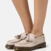 Dr. Martens Adrian - Mocassins - Vintage Taupe -Dr. Martens Soldes Boutique 56bff951b5ef465d8531651d8ebefcf2
