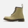 Dr. Martens 1460 Unisex - Bottines À Lacets - Pale Olive Smooth -Dr. Martens Soldes Boutique 66fc1aa4a5724f73bc20b885c4e4e91f