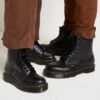 Dr. Martens 1460 Bex 8 Eye Boot Unisex - Bottines À Lacets - Black Smooth -Dr. Martens Soldes Boutique 73e196747c6d4bdea5f871c94d6e42a5
