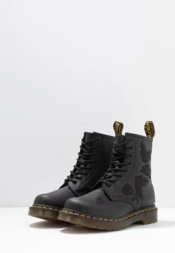 Dr. Martens 1460 Vonda Mono - Bottines À Lacets - Black 15 Dr. Martens 1460 Vonda Mono - Bottines À Lacets - Black -Dr. Martens Soldes Boutique 84b573d2f9d64d259c4d3e58073e02d6
