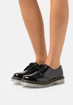 Dr. Martens 1461 Iced - Derbies - Black
