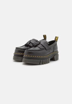 Dr. Martens Audrick Loafer - Mocassins - Black Lux 10 Dr. Martens Audrick Loafer - Mocassins - Black Lux -Dr. Martens Soldes Boutique 97dd2c255c14414e85a0b6ec5c43c82e