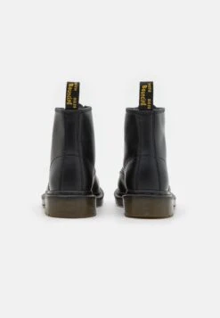 Dr. Martens 101 6 Eye Boot Unisex - Bottines À Lacets - Black -Dr. Martens Soldes Boutique 9f9a94e5bb774fe38c323509f89d120a