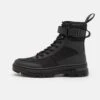 Dr. Martens Combs Tech -8 Eye Boot Unisex - Bottines À Lacets - Black -Dr. Martens Soldes Boutique ada4c8f806274017b2fc6a485c7204ac