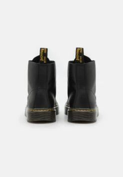 Dr. Martens Thurston Chukka Unisex - Bottines À Lacets - Black Lusso 10 Dr. Martens Thurston Chukka Unisex - Bottines À Lacets - Black Lusso -Dr. Martens Soldes Boutique c2042ee8912c4ddfb406b0f934bf77ed