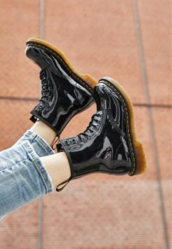 Dr. Martens 1460 8 Eye Boot Lamper - Bottines À Lacets - Black