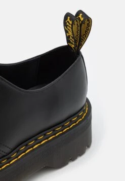 Dr. Martens 1461 Quad Unisex - Chaussures À Lacets - Black Paris 13 Dr. Martens 1461 Quad Unisex - Chaussures À Lacets - Black Paris -Dr. Martens Soldes Boutique f4c22724939d427297c44a773931814f